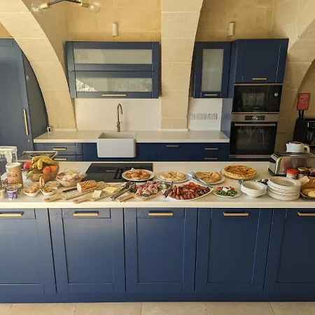 Sea Holly Gozo Bed & Breakfast *