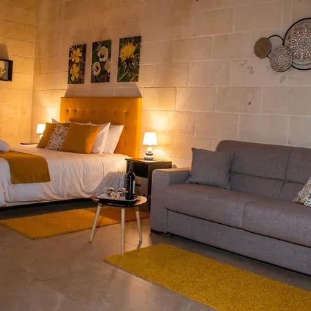 Sea Holly Gozo Bed & Breakfast Nadur