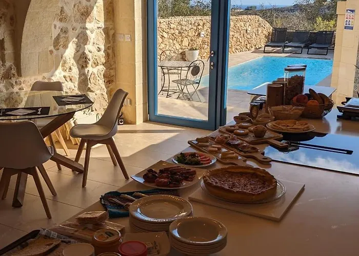 Sea Holly Gozo Bed & Breakfast