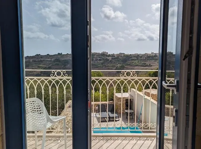 Sea Holly Gozo Nadur